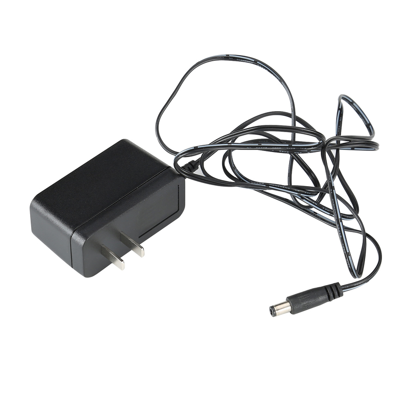 Plug 1.5 V Universal DC-DC Adapter